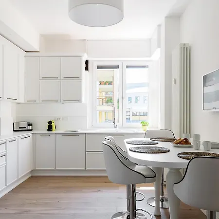 Pure White Luxury - Bymyhomeincomo Como