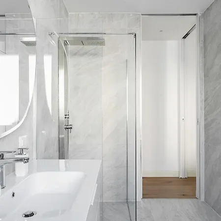 Pure White Luxury - Bymyhomeincomo * Como